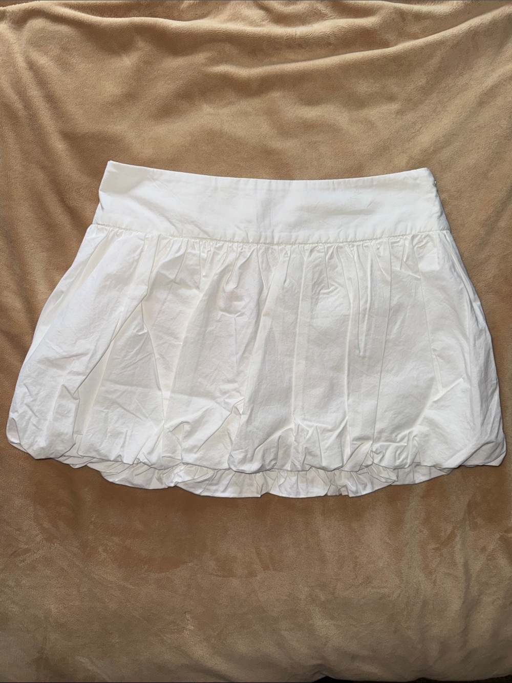 NWT White Bubble Hem Mini Skort - S